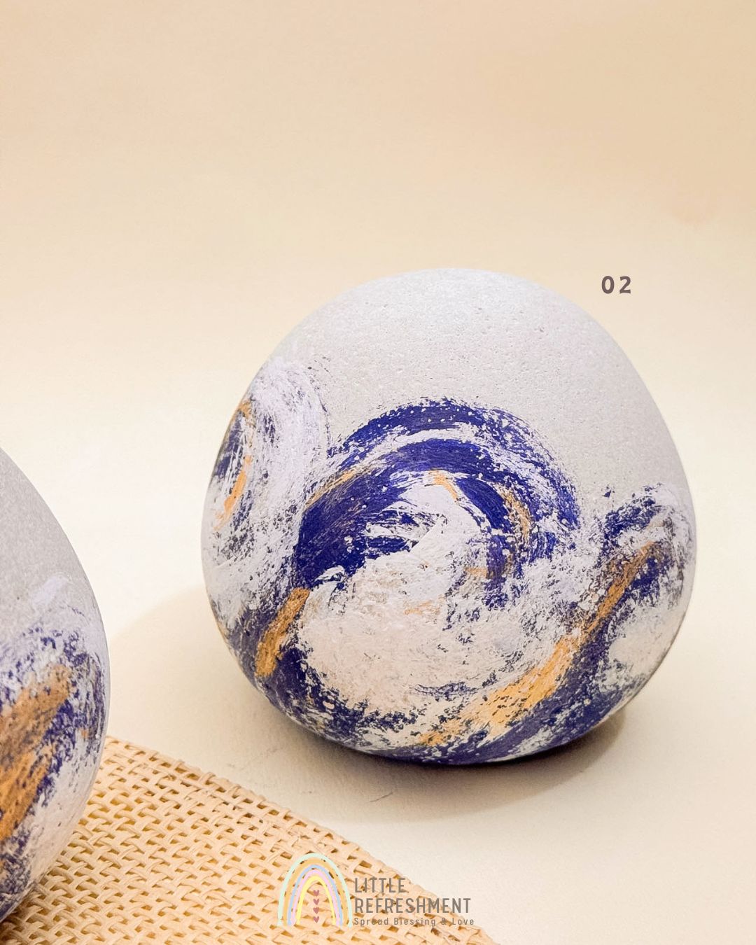 Wish-making Daruma | Large | The Wave