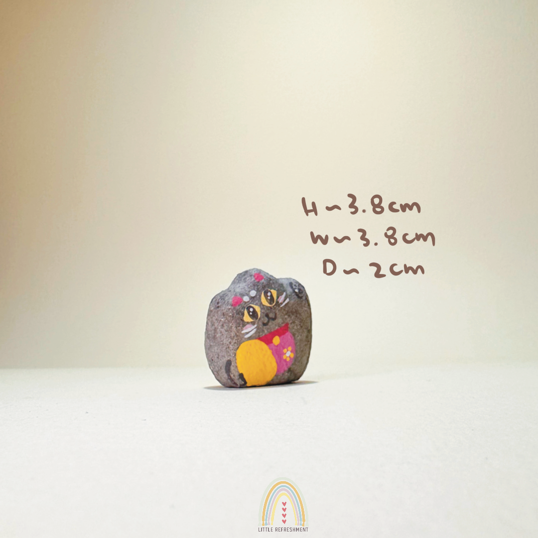 Hnad-Pinching Blessing Meow | Handmade Custom Concrete Lucky Cat Inspired by Japanese Maneki-Neko | hpc0010