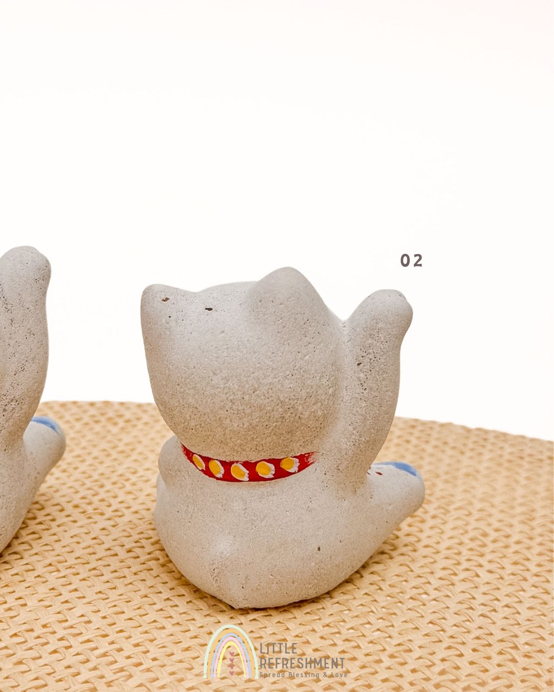 Smile Blessing Meow | Mt. Fuji