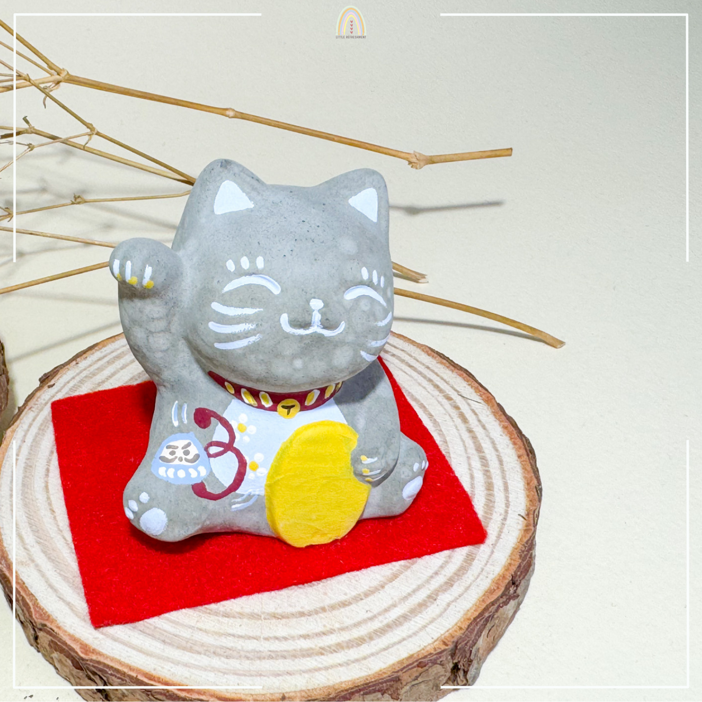 Smile Blessing Cat |「3」| Handmade Customise Concrete Maneki-neko