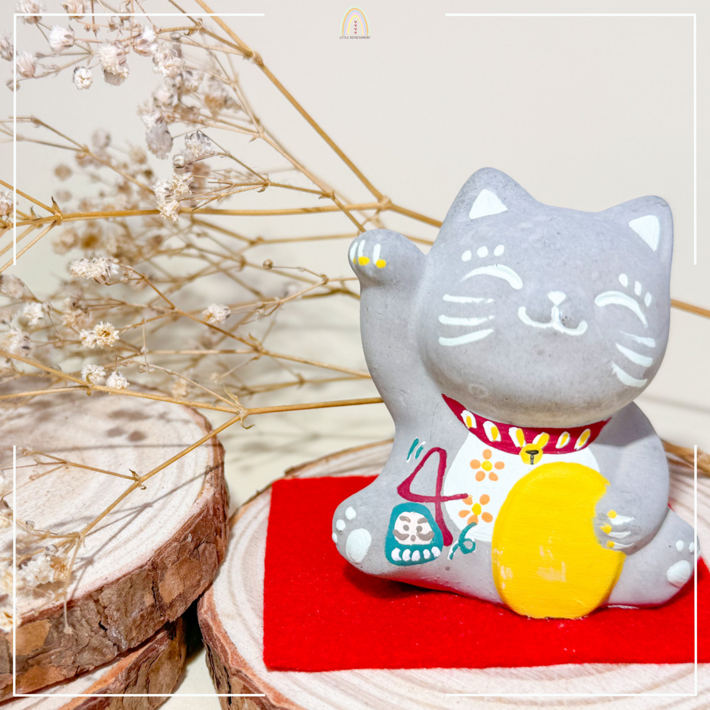 Smile Blessing Cat |「4」| Handmade Customise Concrete Maneki-neko